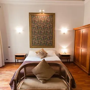 Apartament Monia Coliseum, Rzym