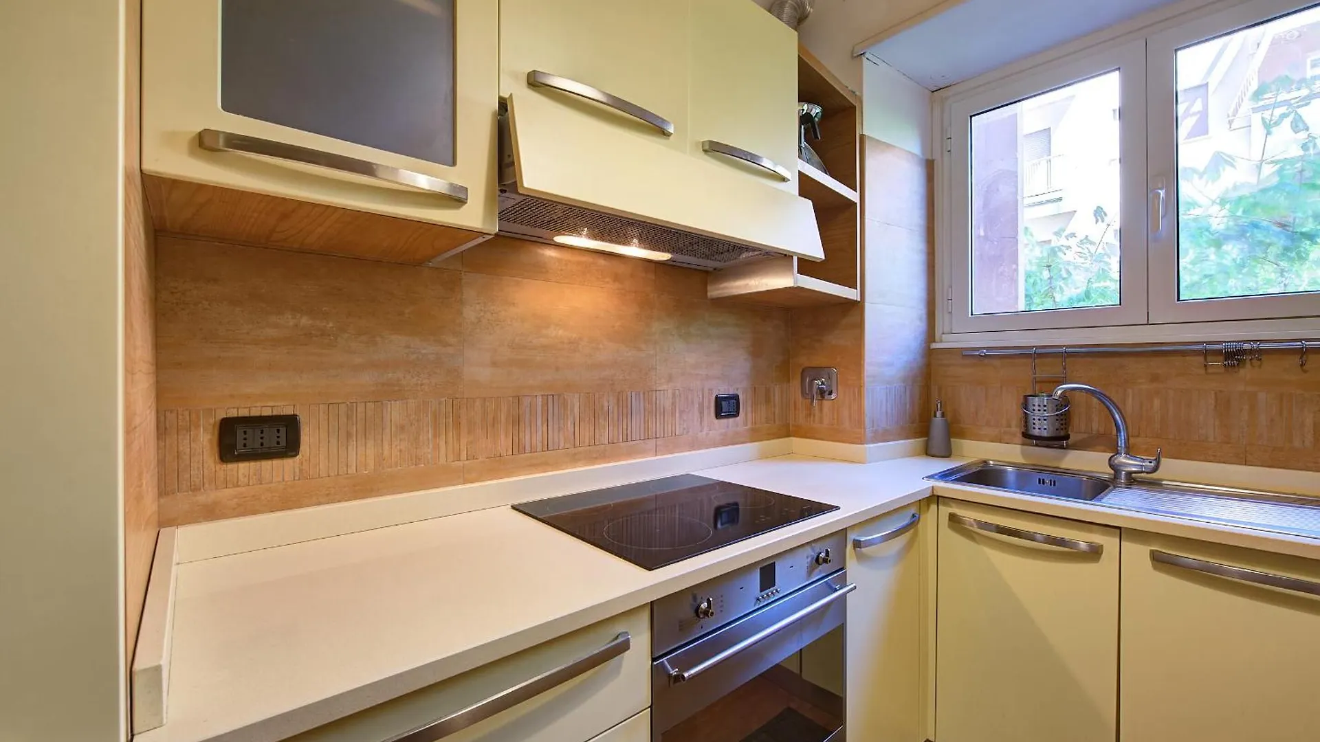 Interno 9 A San Pietro Apartment Rome